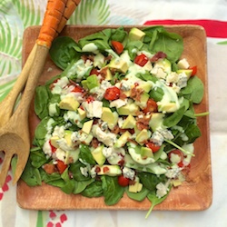 BLT_Spinach_Salad_with_Avocado_Chive_Dressing_submit